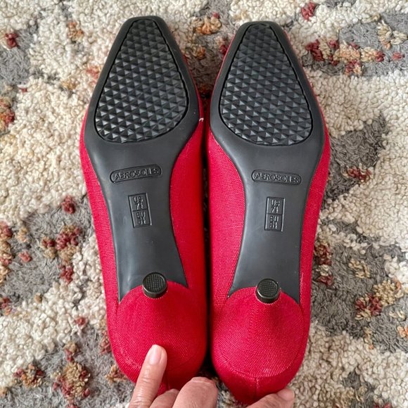 Aerosoles Shoes Women's 7.5 Red Suede Heels Dress Pumps Comfortable High Heels - Picture 4 of 5